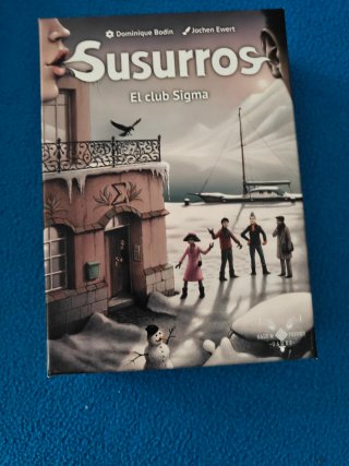 Susurros El Club Sigma Juego de Mesa