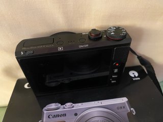 Cámara Canon PowerShot G9X Mark II Dos baterías