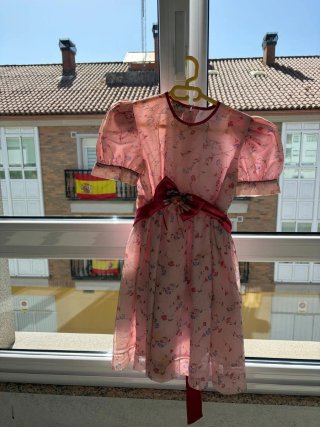 Vestido niña rosa floral con lazo marca Brigitte