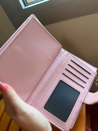 Cartera sintética rosa y beige