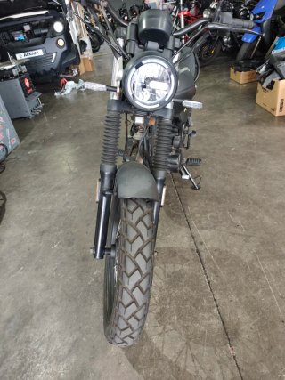 Moto Keeway 125 Negra