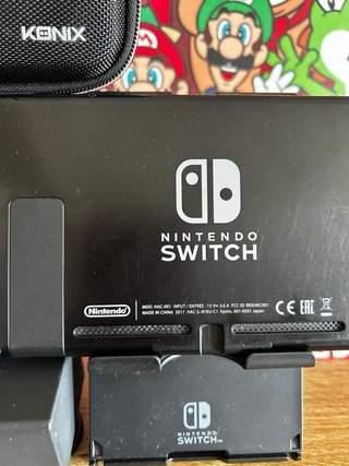 XAJ40028651570 Nintendo Switch 2017 V1