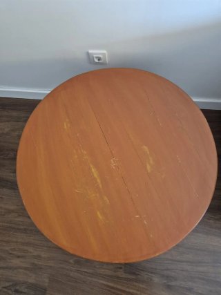 Mesa vintage de madera marrón