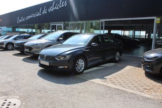 Volkswagen PASSAT Advance 1.6 TDI 88kW 120CV (2018)