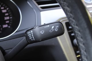 Volkswagen PASSAT Advance 1.6 TDI 88kW 120CV (2018)