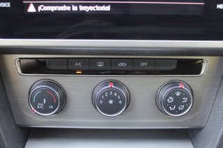 Volkswagen PASSAT Advance 1.6 TDI 88kW 120CV (2018)