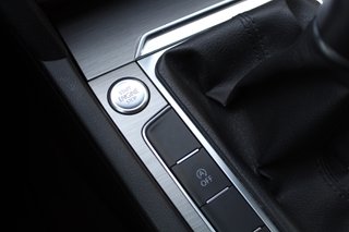 Volkswagen PASSAT Advance 1.6 TDI 88kW 120CV (2018)