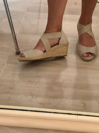 Sandalias Beige Cuña Talla 10M usa