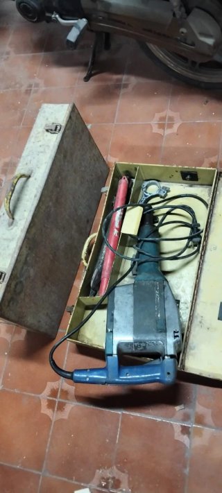 Martillo demoledor eléctrico Bosch