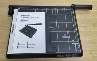 Guillotina de papel A4