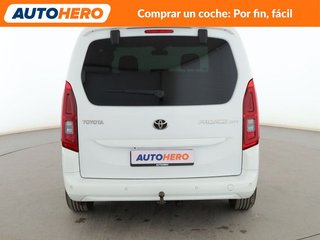 Toyota Proace City Verso 1.2 Turbo L1 Family Active