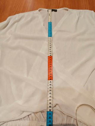 Blusa blanca cruzada manga larga