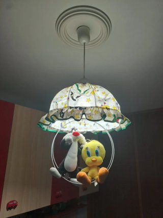 Lámpara infantil con peluches