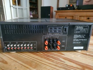 Amplificador Integrado Technics SU-V650