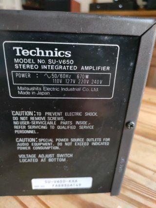 Amplificador Integrado Technics SU-V650