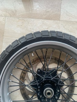 Llanta Delantera HUSQVARNA SVARTPILEN 401