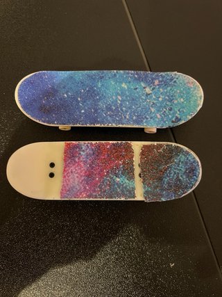 2 Finger Skates Tech Deck