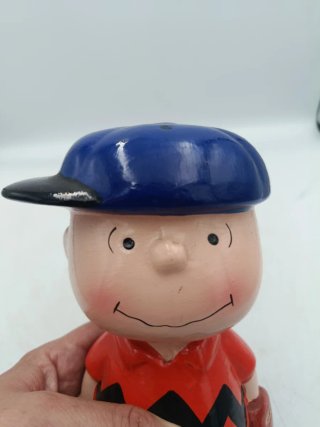HUCHA CHARLIE BROWN (CARLITOS)