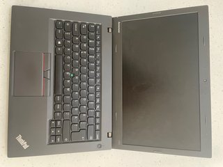 Lenovo E31-80 Portátil Negro