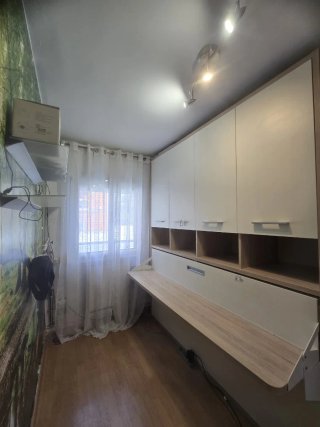 Cama abatible con escritorio