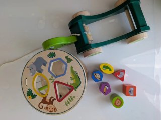 Juguete tortuga bebé madera encajable
