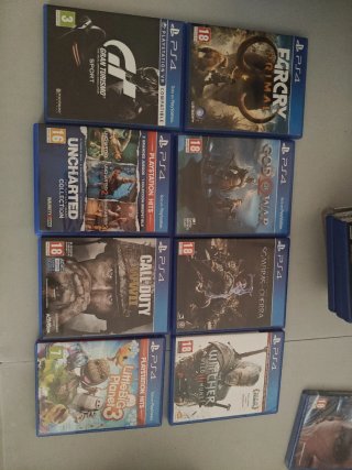 Confezione di 5 giochi PS4 (PlayStation 4)