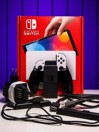 Nintendo Switch OLED Blanca – Completa con caja