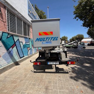 Camión Cesta Articulado 17m