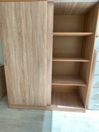 Armario puertas correderas cambria