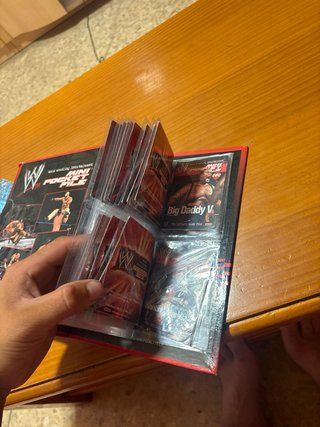 Álbum WWE Mini Pocket File