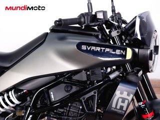 HUSQVARNA SVARTPILEN 125 ABS