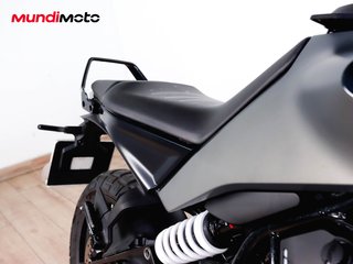 HUSQVARNA SVARTPILEN 125 ABS
