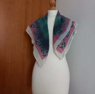 Foulard donna con rose