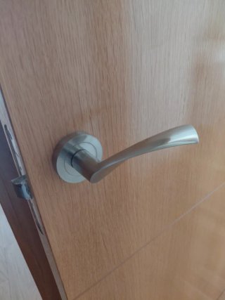Puerta Madera Roble Diseño Moderno