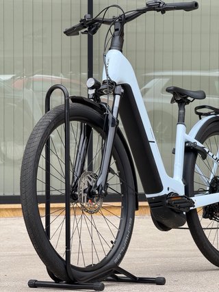 Bicicleta Eléctrica Cube Kathmandu 47