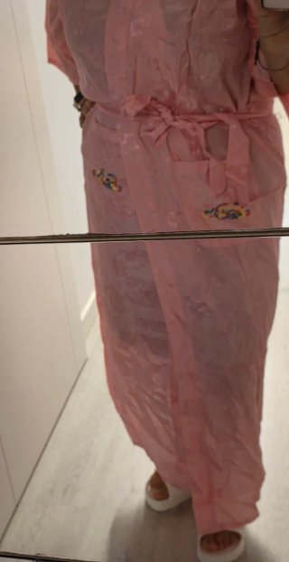 Bata de raso rosa