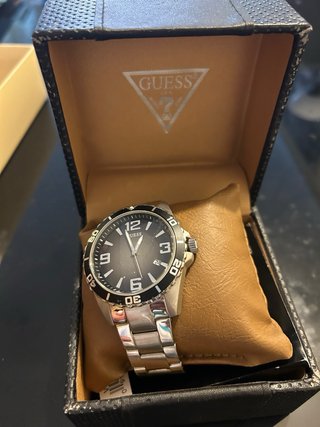 Reloj Guess Hombre Caja e Instrucciones