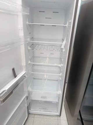 Nevera Hanseátic nueva con tara 1 años garantía