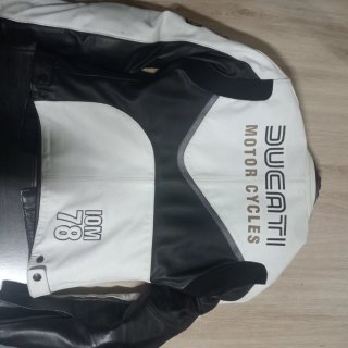 Chaqueta Ducati by Dainese de piel – Talla S