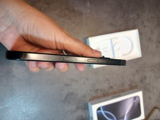 iPhone 16 Pro Negro 256GB