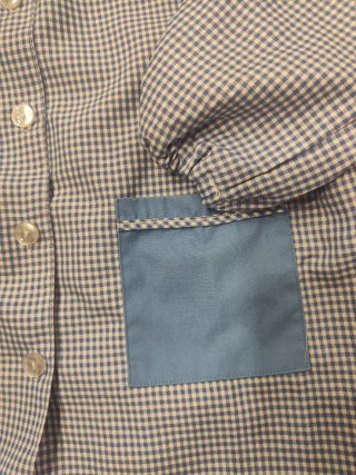 Bata guardería infantil cuadros azul