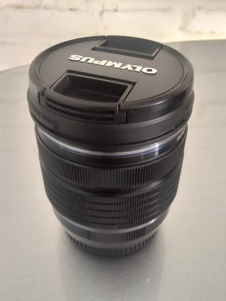 Objetivo Olympus Zuiko Digital 12-45mm F4 PRO