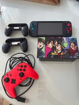 Nintendo Switch con Accesorios
