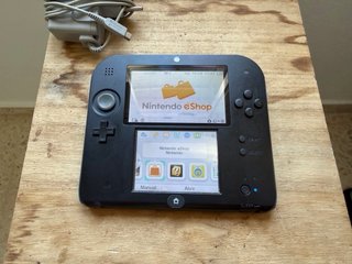 Nintendo 2DS Negra