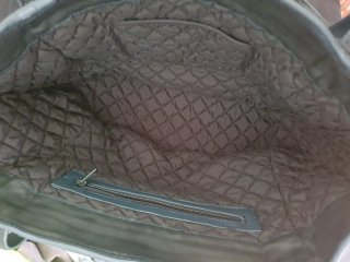 Bolso de piel azul marino