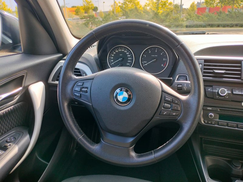 BMW Serie 1 2012, foto 16