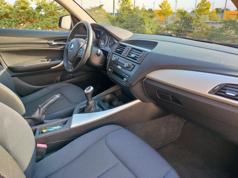 BMW Serie 1 2012, foto 29