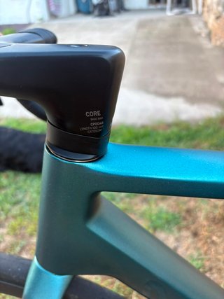 Canyon Ultimate CF SLX 8 AXS 2025