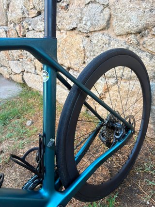 Canyon Ultimate CF SLX 8 AXS 2025