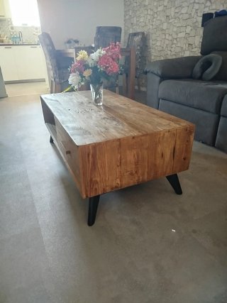 Mesa de centro rústica madera y metal